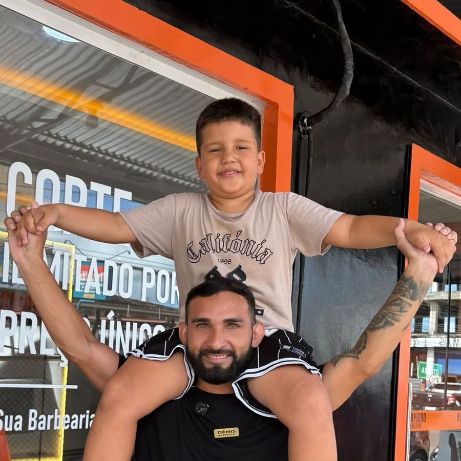 A fachada no Aparecida